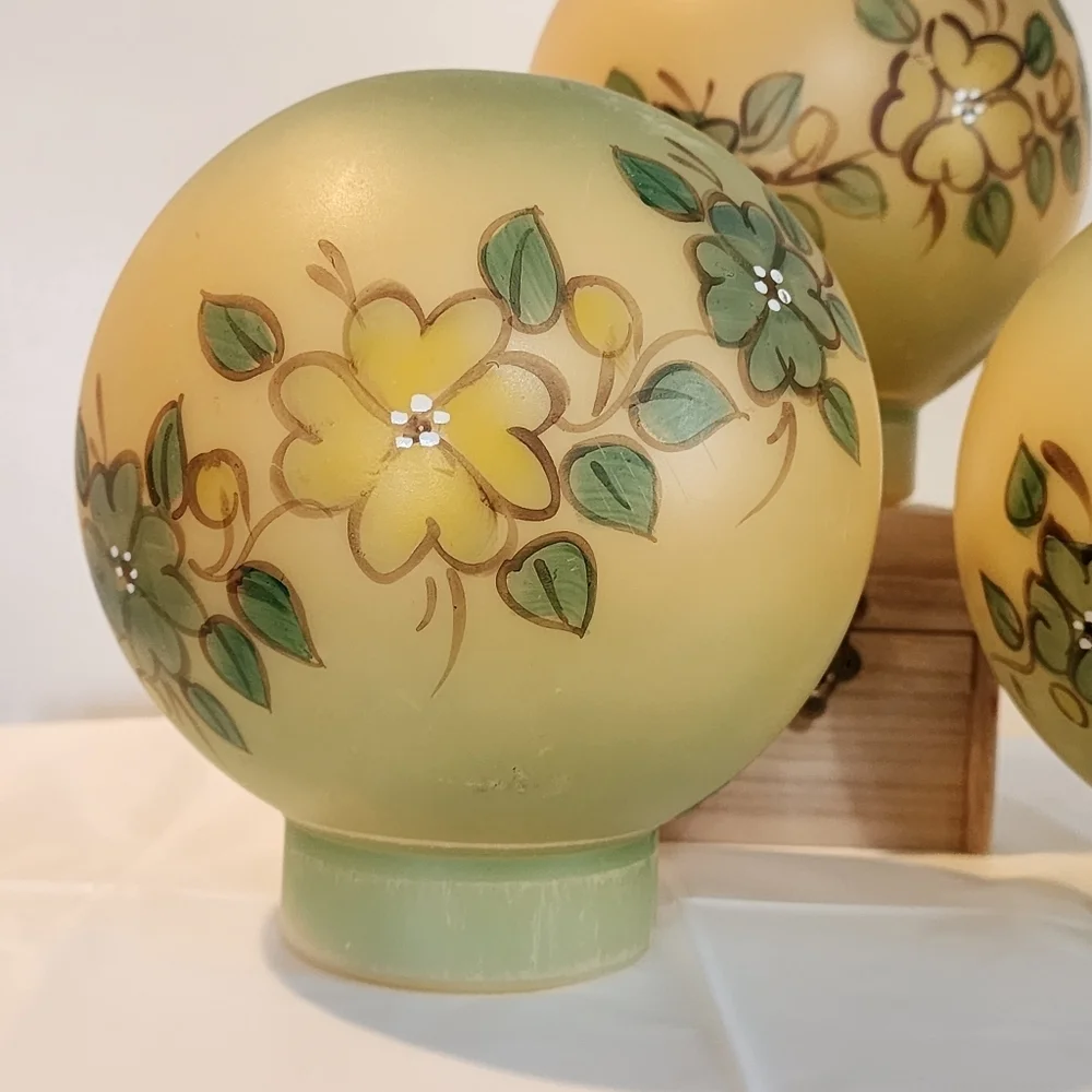 Mid Century Globe Lamp Shades Acrylic Plastic Set Of 3 Hand Painted Floral Grèen